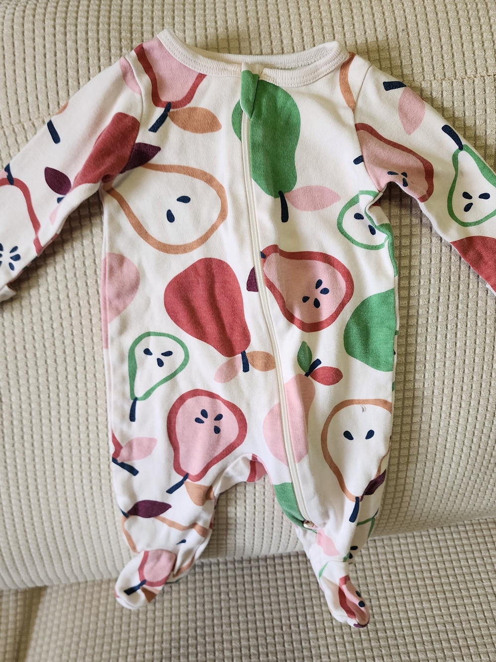 Wonder Nation Newborn 100% Cotton Footed One-Piece Pear Pajamas.